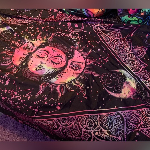 tapestries! - Picture 4 of 4